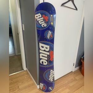 Snowboard - New Still In Packaging - Labatt Blue - 158cm